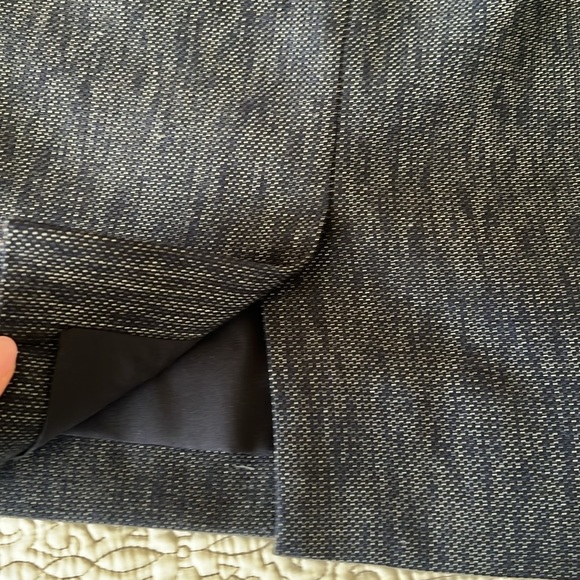 Ann Taylor pencil skirt - Picture 14 of 17